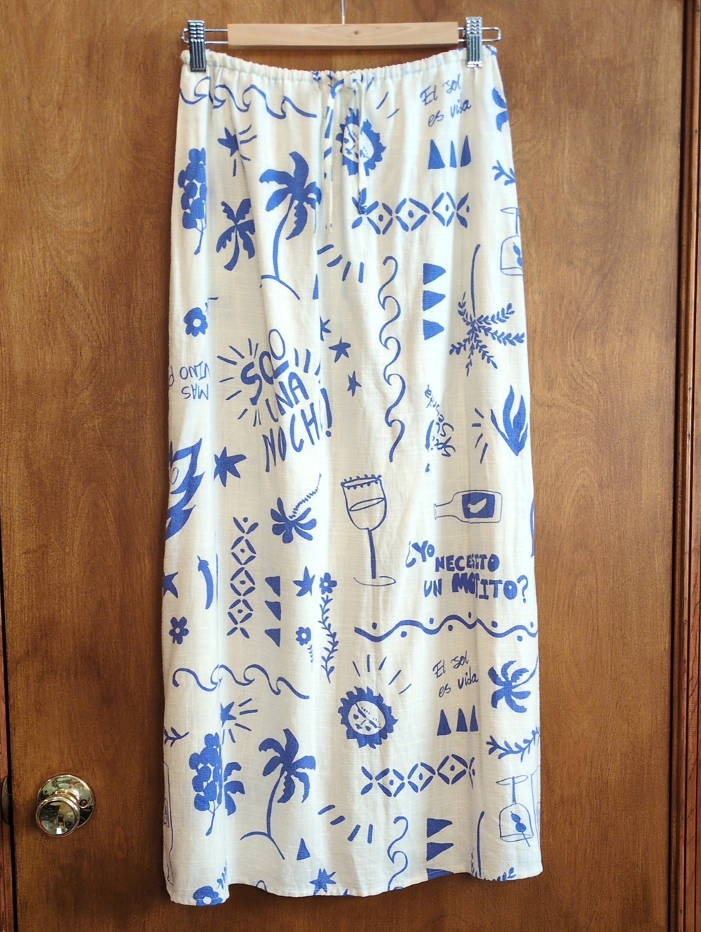 NWOT Paper Heart Anthropologie Day Drinks Blue White Graphic Maxi Skirt Size M